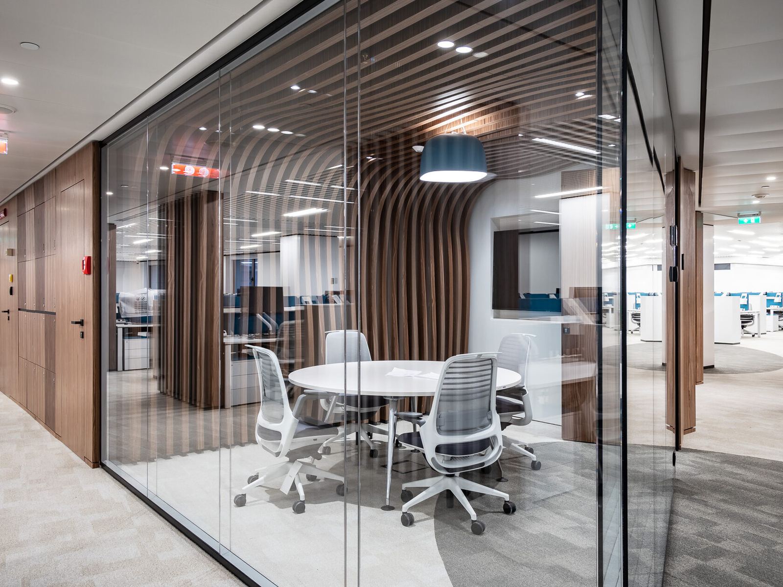 Executive boardroom with sculptural slat ceiling, Gazprombank Office